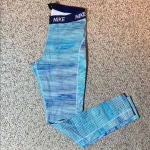 Nike leggings